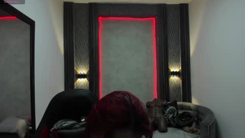 Selene online show from March 4, 1:28 pm