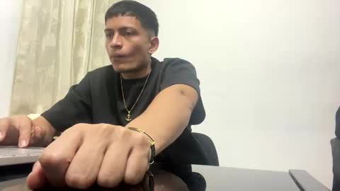 Snapshot of _sexy_jack chatting on February 20, 12:30 am Juan Pablo-independent model online show from February 20, 12:30 am