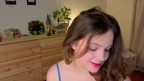 Alice online show from January 9, 2:22 pm