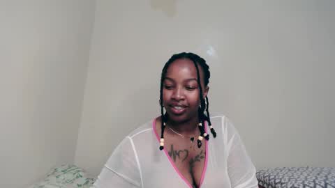 Abbie online show from November 24, 6:28 pm