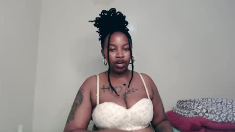 Abbie online show from November 30, 7:21 pm