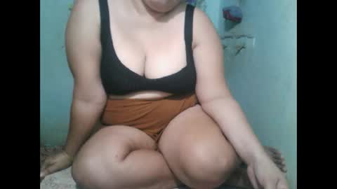 _simply_mama online show from March 25, 1:34 am