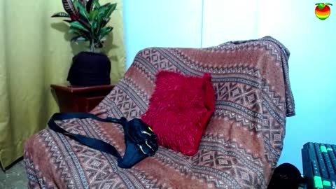 _skyleer_ online show from November 18, 12:57 am