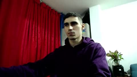 _skyleer_ online show from March 20, 12:15 am