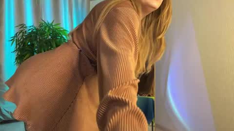 Jane online show from April 15, 9:56 am