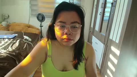 Anya online show from March 6, 11:59 pm