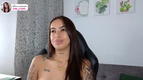 Snapshot of _sophiebrown__ chatting on January 31, 2:37 am Andrea  The Next Stream  Wednesday online show from January 31, 2:37 am