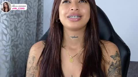 Snapshot of _sophiebrown__ chatting on January 27, 3:15 am Andrea  The Next Stream  Wednesday online show from January 27, 3:15 am