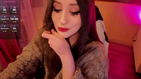 _sserendipityy_ online show from April 7, 7:16 pm