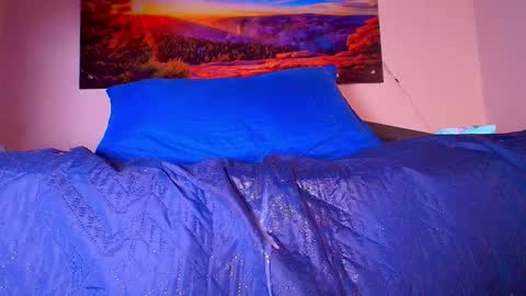 susy online show from October 4, 2:15 pm