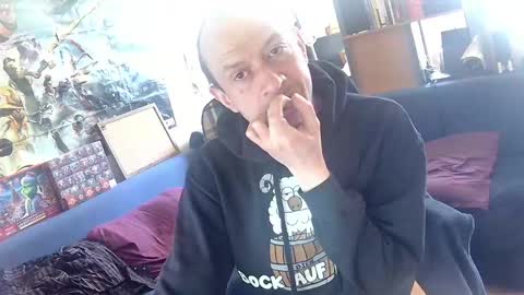_svenerd_____ online show from April 26, 11:52 am