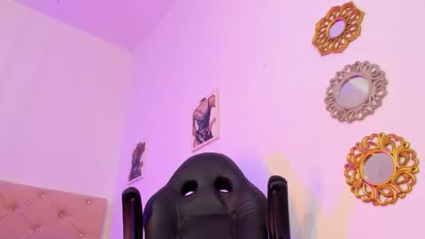 _tarek_ online show from September 18, 2:32 pm