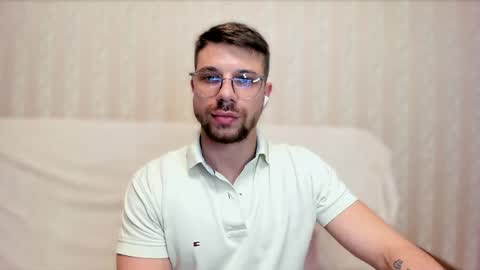 Tony Wolf online show from April 13, 2:32 pm