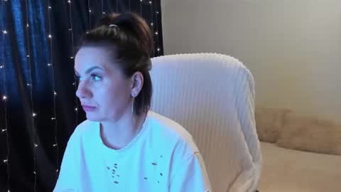 _vallylove online show from March 1, 6:57 am