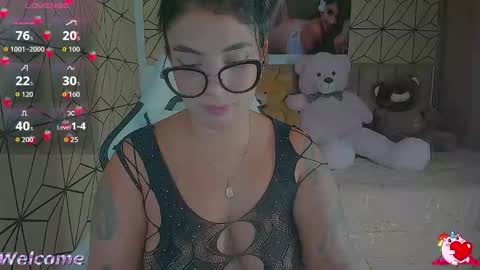 vane online show from October 15, 7:04 pm