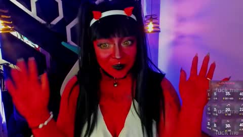   Vermeil   online show from October 10, 10:14 pm