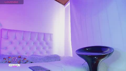 Victoria Fox online show from April 6, 7:37 pm