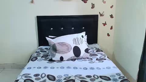 _victoriia_971 online show from November 8, 1:03 pm