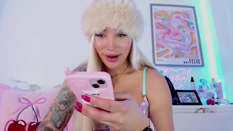   online show from February 27, 8:31 pm