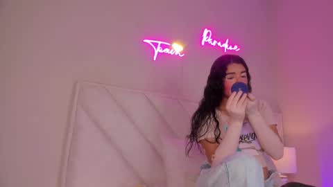 _wendy_x online show from November 7, 11:34 am