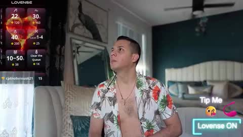 Sebastian online show from November 17, 6:32 pm