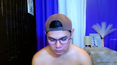 _xxcocksucker online show from January 14, 3:53 am