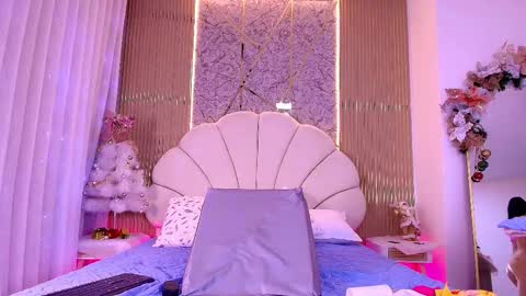 Aisha online show from November 29, 1:19 pm