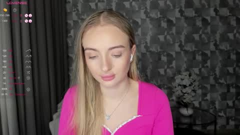 Adelina online show from November 20, 2:03 pm