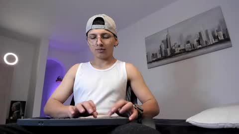 alejo online show from March 10, 6:16 am