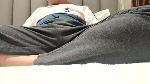 Guess online show from January 8, 6:09 pm