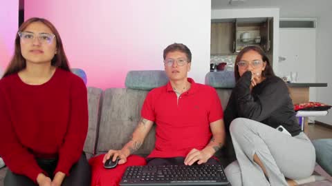 A Sexy Couple online show from December 21, 3:42 pm