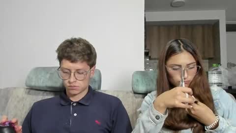 A Sexy Couple online show from March 1, 12:07 am