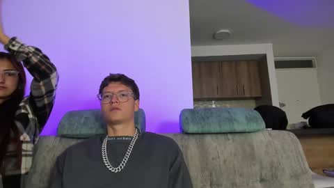 A Sexy Couple online show from December 11, 2:33 pm