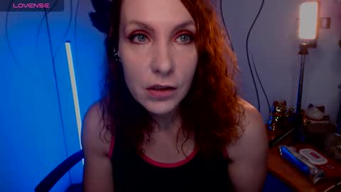 Katie online show from October 6, 7:37 am