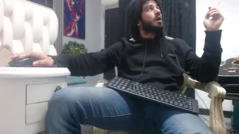 aaron_jones_1 online show from June 8, 3:07 am