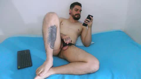 Aaron kwok online show from March 6, 2:10 am