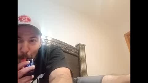 aaronshere888888 online show from March 1, 8:40 am