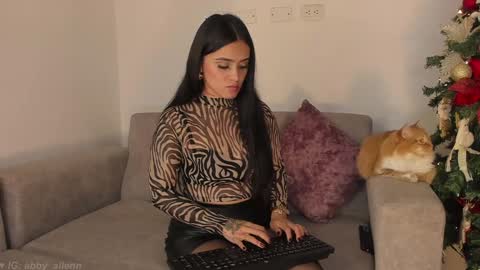 Snapshot of abbey_allen chatting on December 28, 2:43 am Abbey  IG abby allenn  Independent model online show from December 28, 2:43 am