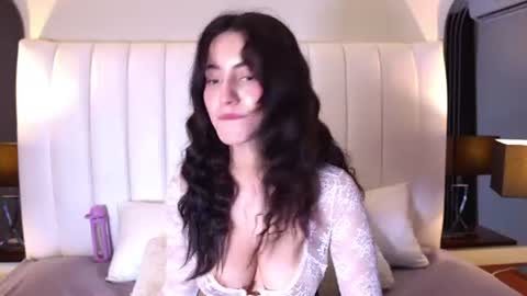 Abby online show from July 9, 6:23 pm