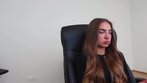 ABBY LAKER online show from October 21, 4:43 pm