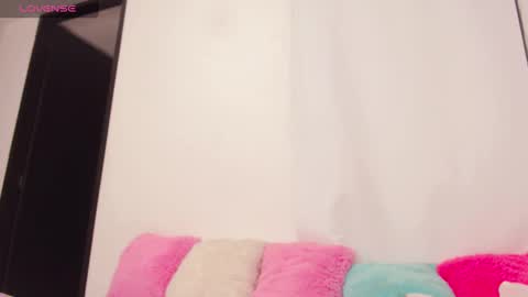 abbyh online show from December 2, 4:57 am