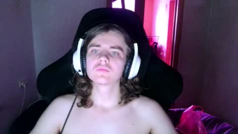 abbysal_blade online show from December 15, 8:10 am