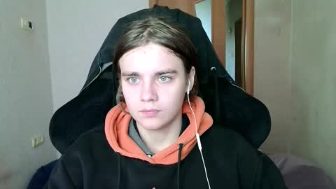 Snapshot of abbysal_blade chatting on September 18, 5:22 am abbysal_blade online show from September 18, 5:22 am