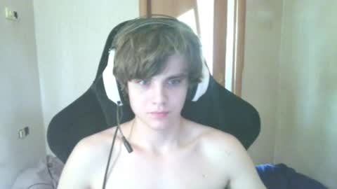 abbysal_blade online show from July 2, 7:35 am
