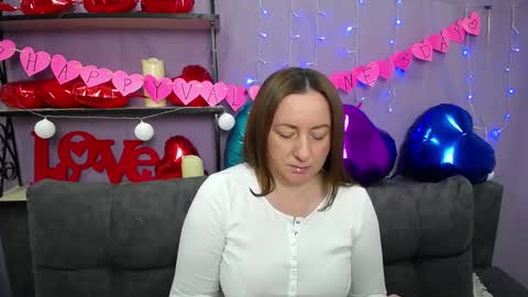 Snapshot of abbytaylorr chatting on February 9, 7:15 am abbytaylorr online show from February 9, 7:15 am