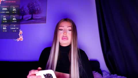 abella_soleill online show from January 16, 7:17 am