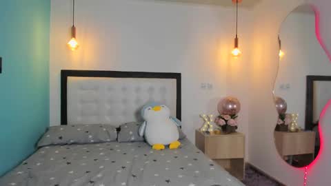  Abella and Kendra  online show from October 9, 12:05 am