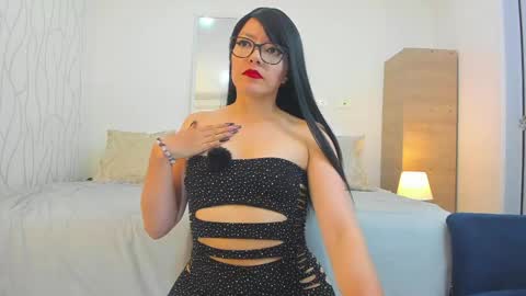 Sophia online show from May 3, 3:12 am