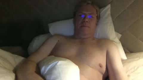 abibull online show from December 4, 8:08 pm