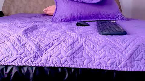 Abigail online show from November 22, 3:27 am